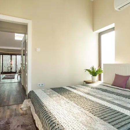Vitezek Apartman Provance Lakresz Apartment Eger