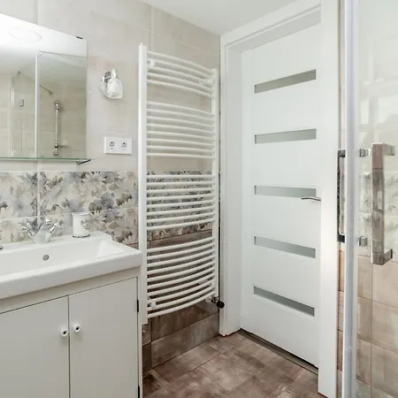 Vitezek Apartman Provance Lakresz Apartment